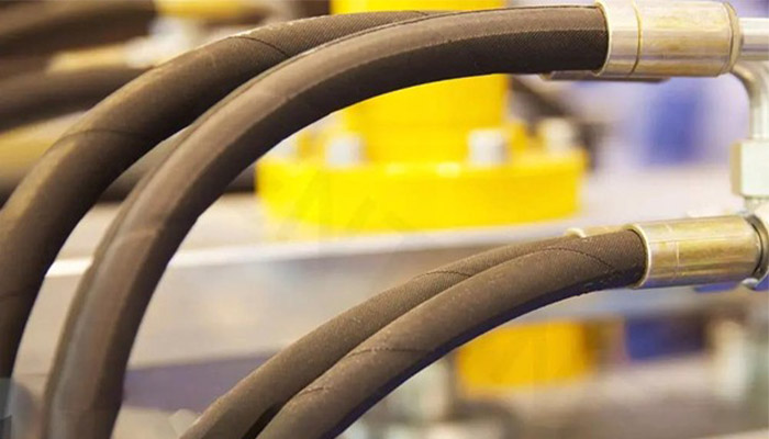 چگونه عمر شیلنگ های هیدرولیک را افزایش دهیم؟